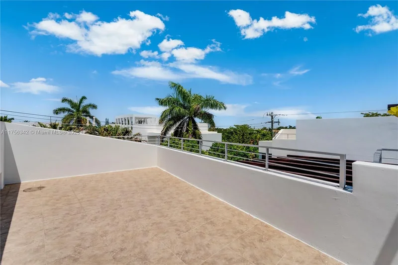 548 Fernwood Rd 548, Key Biscayne, Florida, United States. - Photo 38