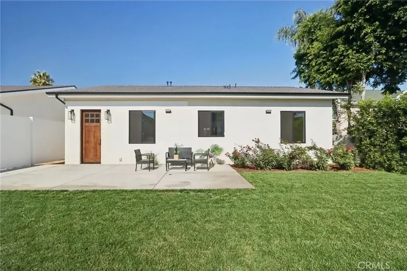 14929 Vose Street, Los Angeles, California, United States. - Photo 33