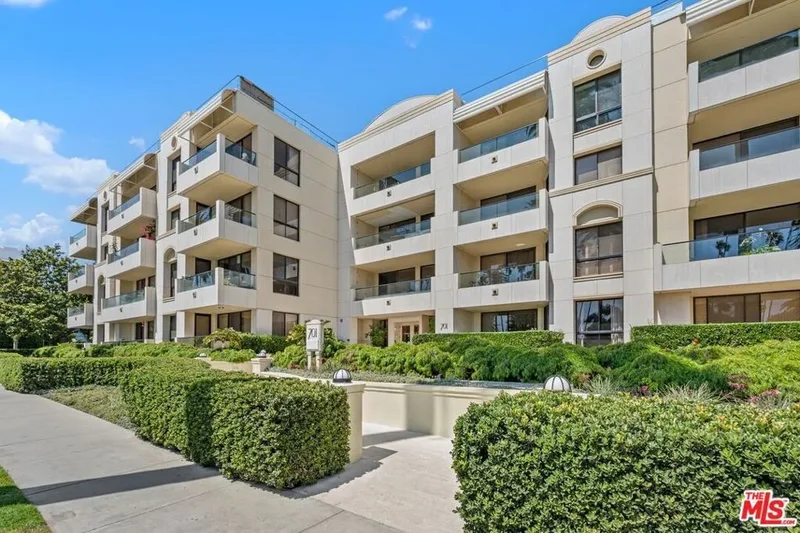701 Ocean Avenue 110, Santa Monica, California, United States. - Photo 6