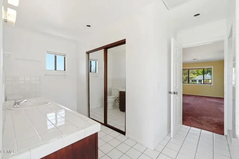 672 W Mendocino Street, Altadena, California, United States. - Photo 34