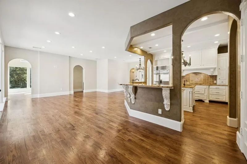 1356 Sunset Ridge Circle, Cedar Hill, Texas, United States. - Photo 17