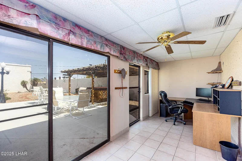2929 Thistle Dr, Lake Havasu City, AZ 86406, Lake Havasu City, Arizona, United States. - Photo 15