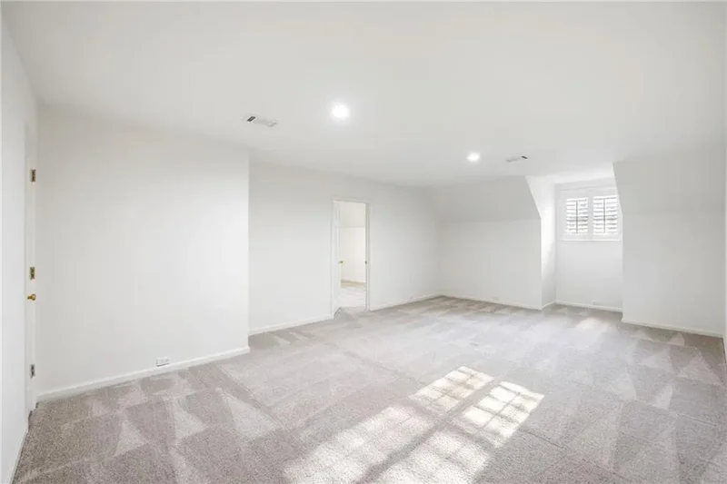 4571 Columns Drive SE, Marietta, Georgia, United States. - Photo 84