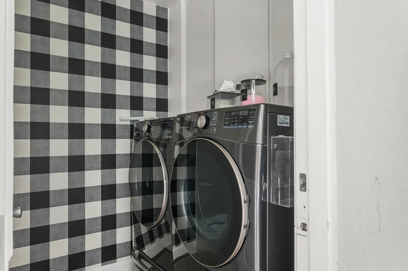 9841 Donna Avenue , Los Angeles, CA 91324, Los Angeles, California, United States. - Photo 41