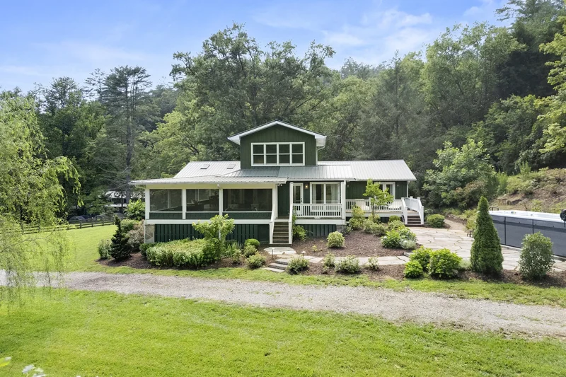 9883 Warwoman Road, Clayton, GA 30525, Clayton, Georgia, United States. - Photo 12