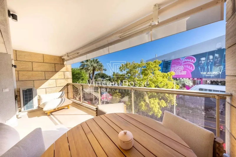 Cannes, Provence-Alpes-Côte d'Azur, France. - Photo 4