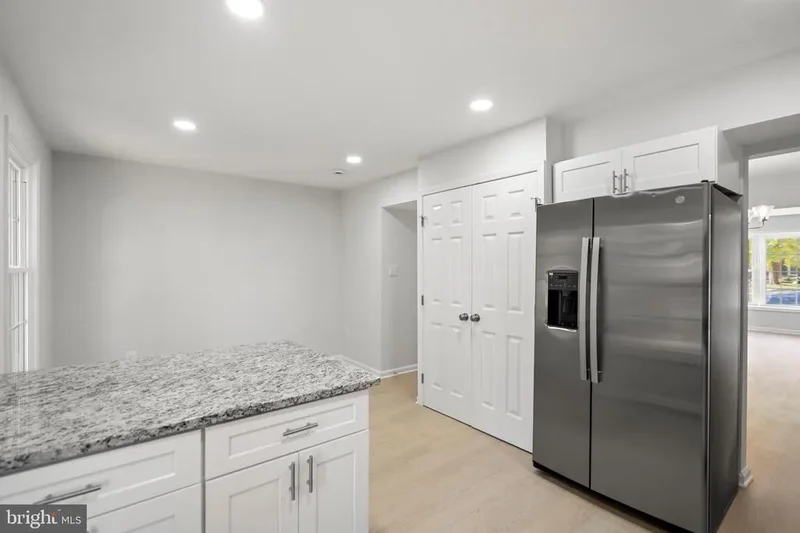 9521 Cherry Oak Court, Burke, VA 22015, Burke, Virginia, United States. - Photo 14