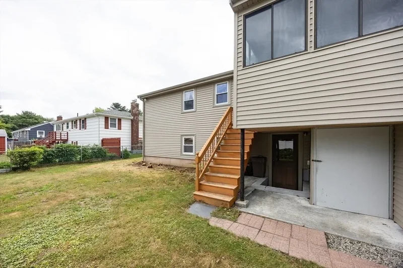 72 Rogers Dr., Stoughton, MA 02072, Stoughton, Massachusetts, United States. - Photo 40