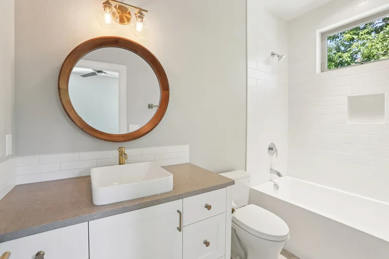 2101 Goodall Ct, OR, Lake Oswego, Oregon, United States. - Photo 22