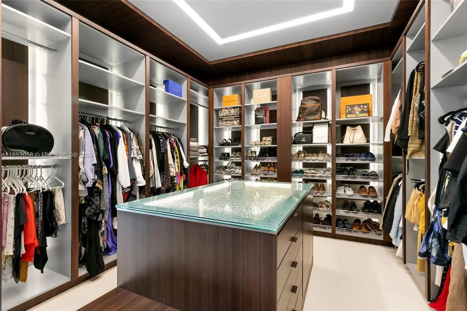 28 Minnetonka Rd, Fort Lauderdale, Florida, United States. - Photo 19