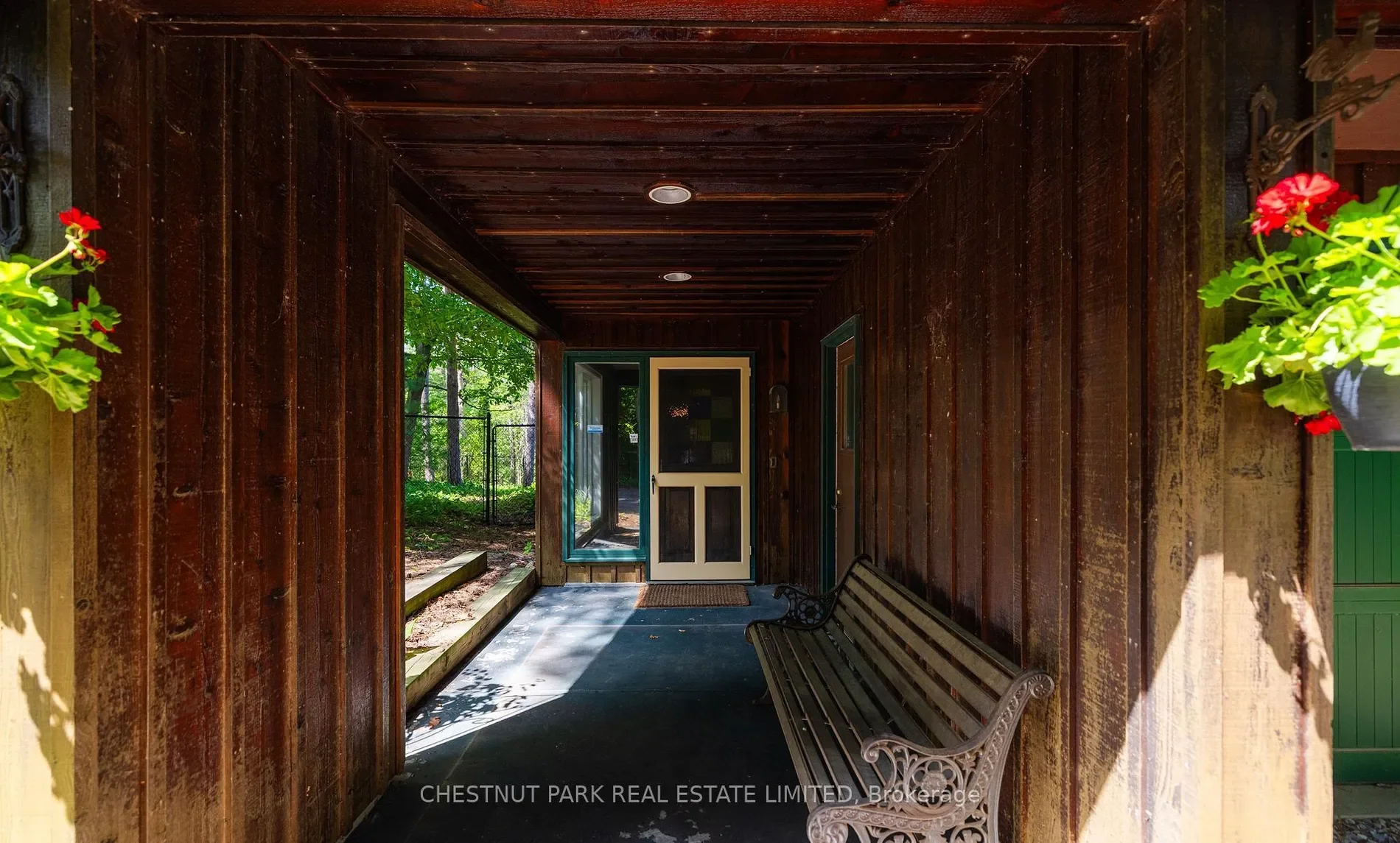 Gallery photo 9