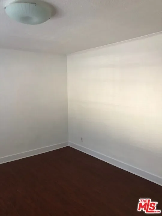 731 S Boyle Avenue, Los Angeles, California, United States. - Photo 37