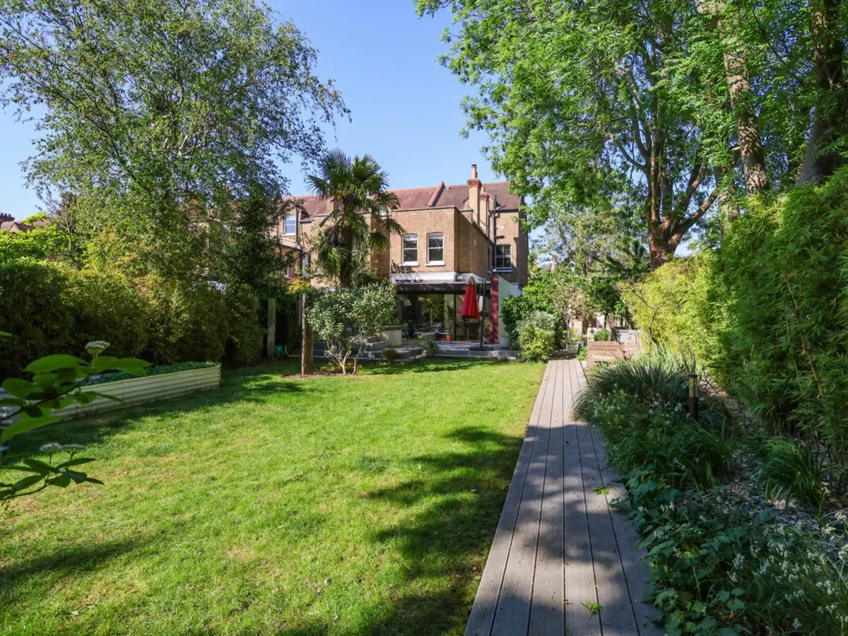 Burbage Road, London, SE24, London, England, United Kingdom. - Photo 7