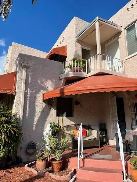 829 SW 19th Ave, Miami, Florida, United States. - Photo 1
