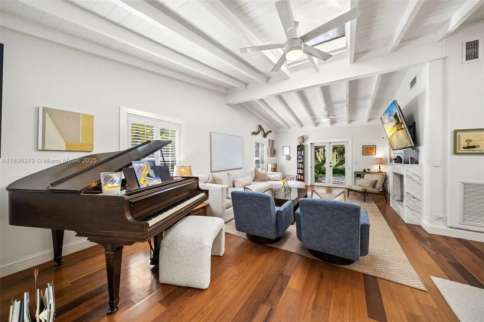 3610 Avocado Ave, Miami, Florida, United States. - Photo 7