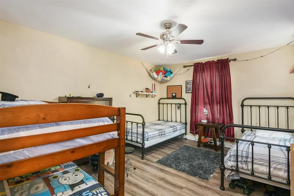 203 Saddle Ridge Court, Springtown, Texas, United States. - Photo 24