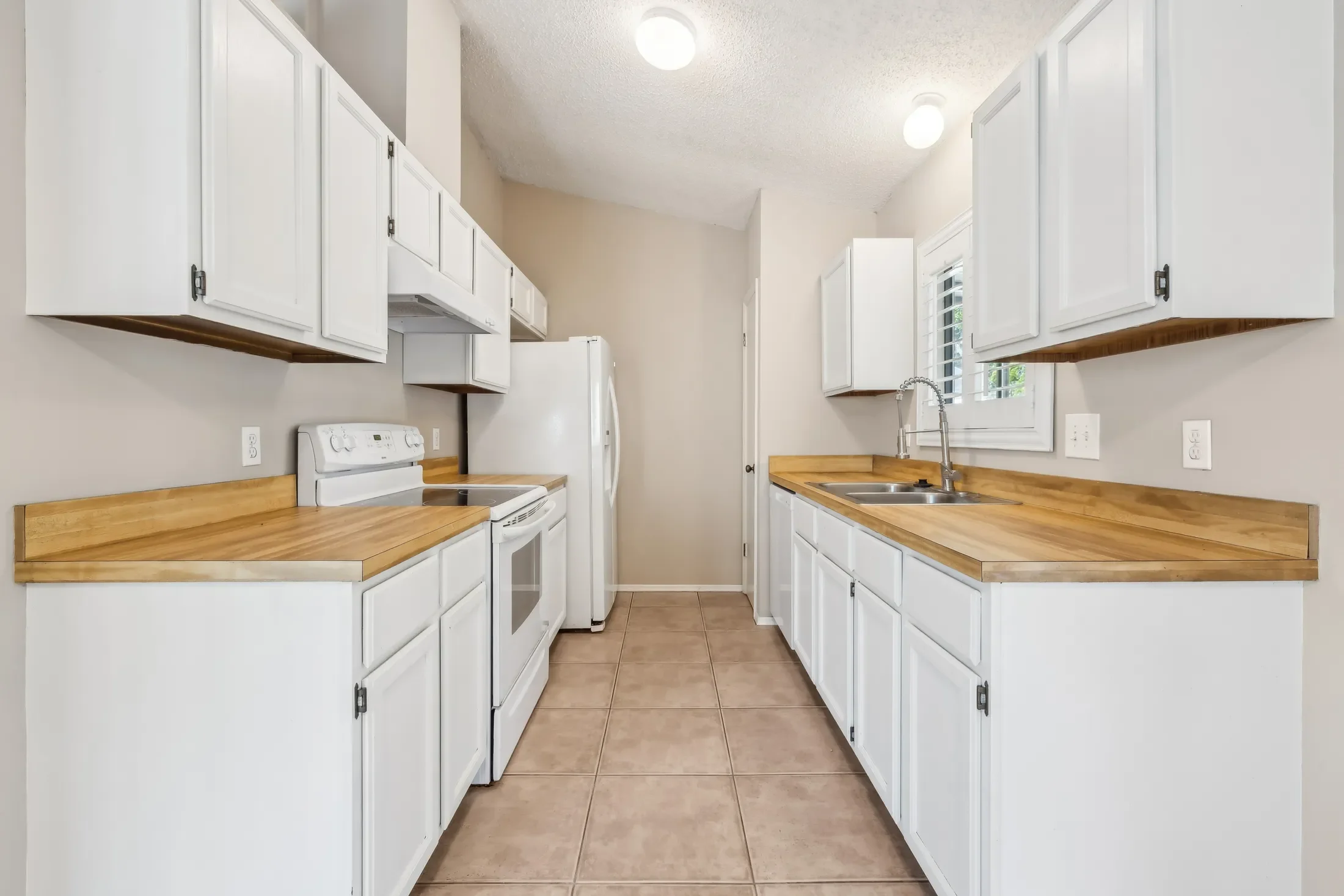 2417 Brittany Court , Ponte Vedra Beach, FL 32082, Ponte Vedra Beach, Florida, United States. - Photo 4