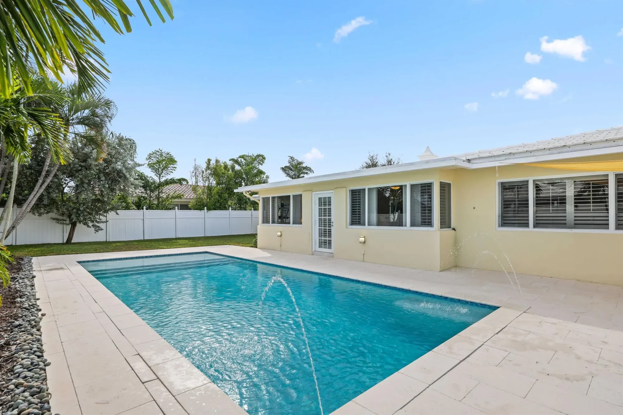 4220 NE 26th Terrace, Lighthouse Point, Florida, United States. - Photo 1