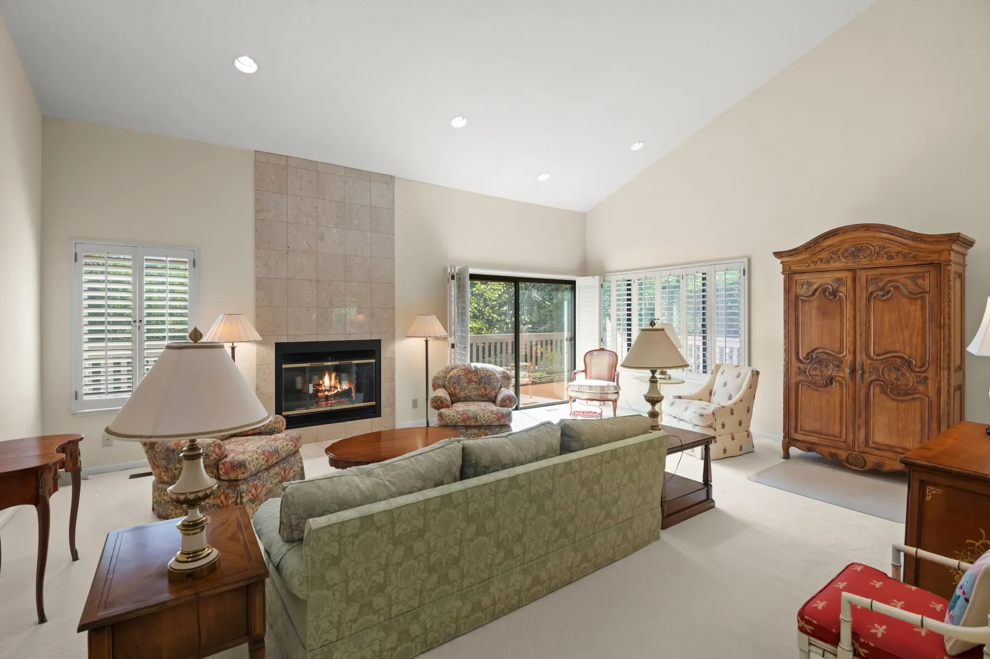 1360 Trinity Drive , Menlo Park, CA 94025, Menlo Park, California, United States. - Photo 7