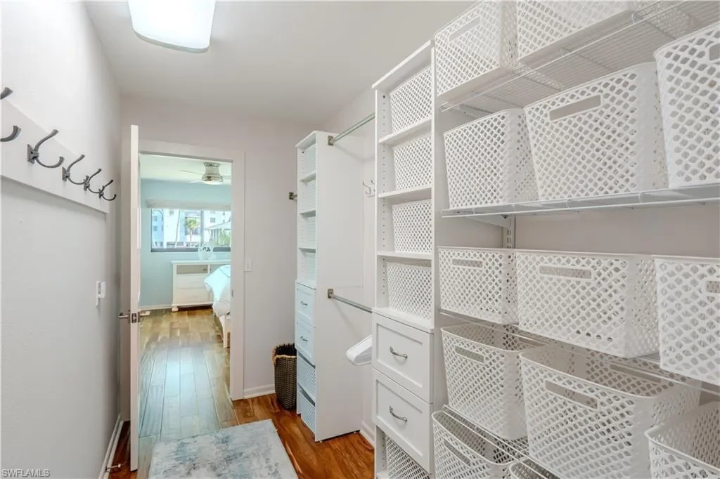 Gallery photo 12