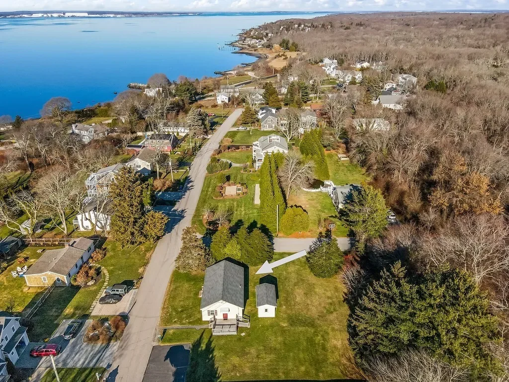 8 Starboard Avenue, Jamestown, Rhode Island, United States. - Photo 12
