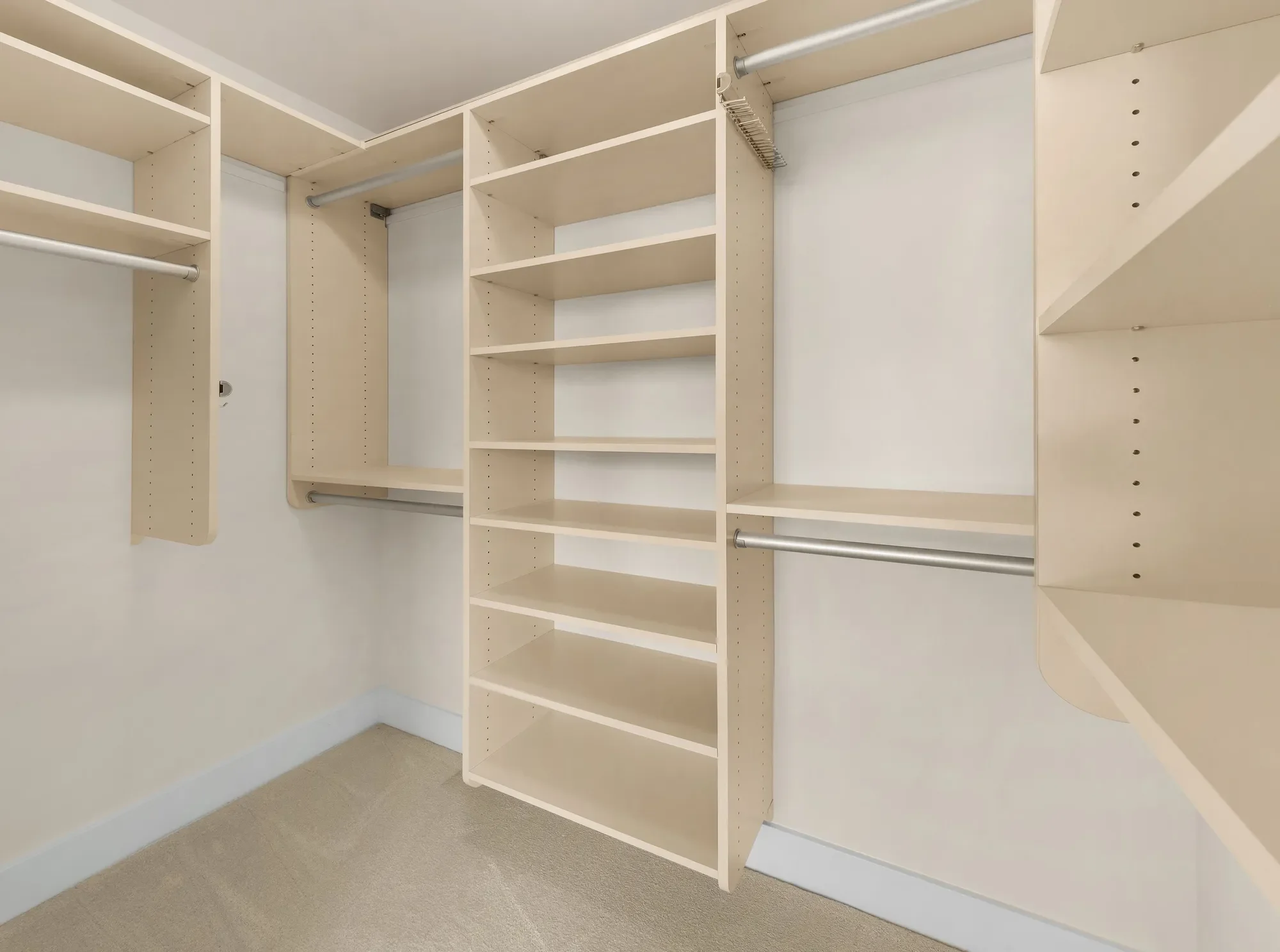 737 Olive Wy Unit #2704 , Seattle, WA 98101, Seattle, Washington, United States. - Photo 15