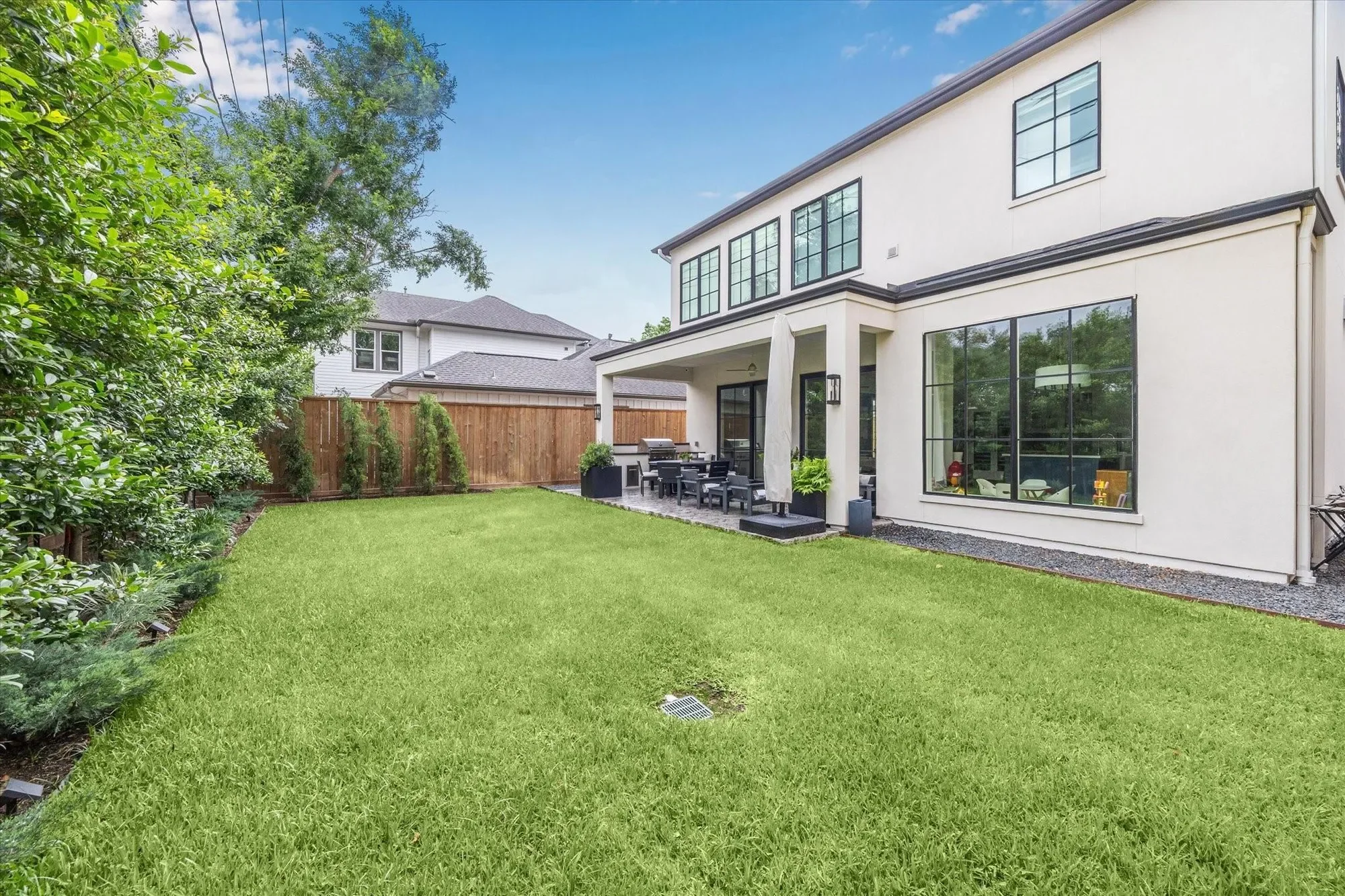 2224 North Boulevard, Houston, Texas, United States. - Photo 44