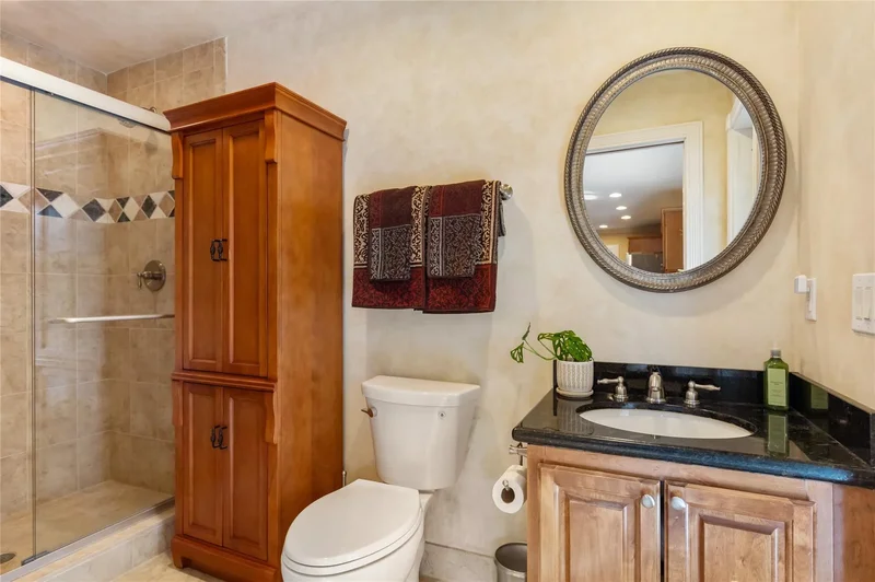 2176 NE 61st Ct, Fort Lauderdale, FL 33308, Fort Lauderdale, Florida, United States. - Photo 28