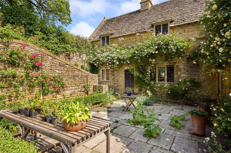 Kingcombe Lane, Chipping Campden, Gloucestershire, Weston Subedge, England, United Kingdom. - Photo 16