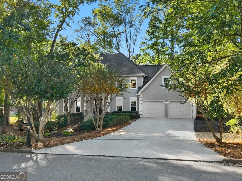 10280 Crescent Ridge Drive, Roswell, GA 30076, Roswell, Georgia, United States. - Photo 55