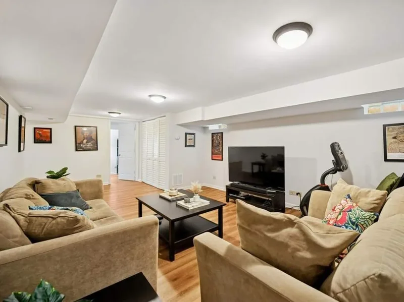 736 Central Street, Evanston, IL, 60201, USA, Evanston, Illinois, United States. - Photo 19