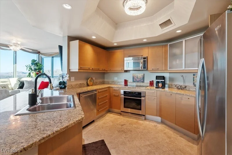 322 Karen Avenue 4207, Las Vegas, Nevada, United States. - Photo 8