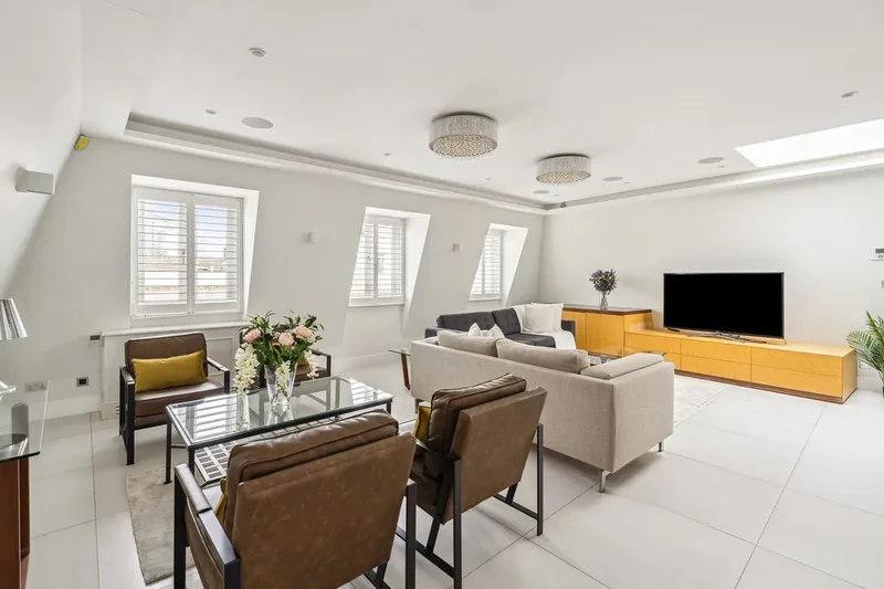 Westbourne Gardens, Bayswater, W2, London, England, United Kingdom. - Photo 18