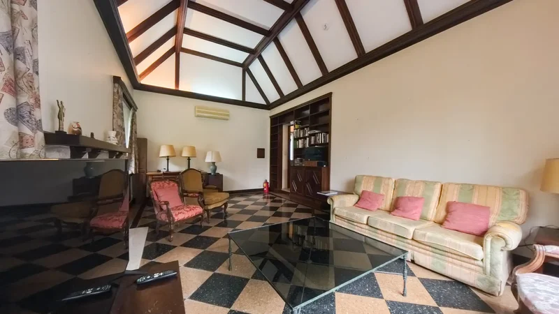 Exclusive and Sophisticated Residence in Olivos, Buenos Aires, B 1636, Olivos, Buenos Aires Province, Argentina. - Photo 22