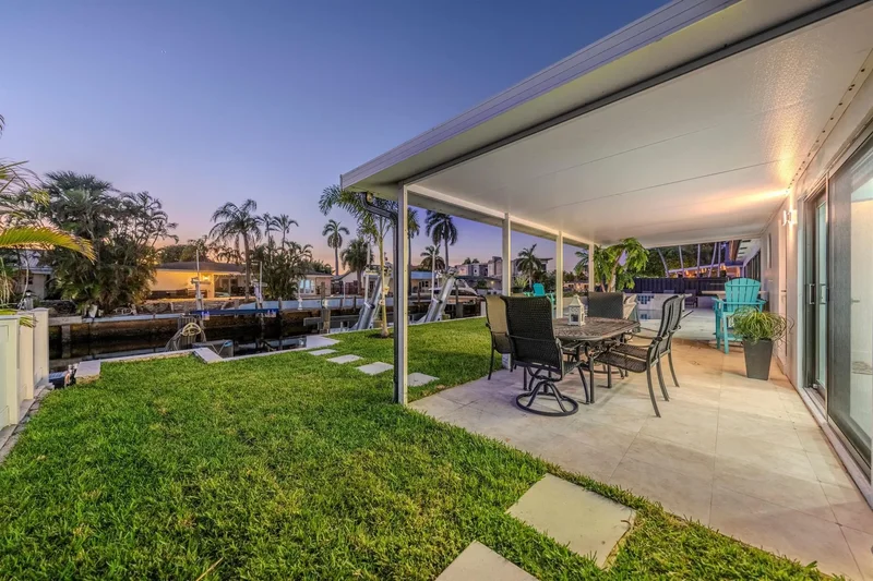 1231 NE 28th Avenue, Hillsboro Beach, Florida, United States. - Photo 45