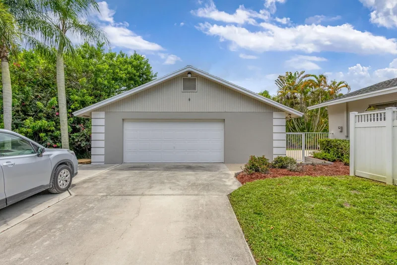 15315 78th Drive N, Palm Beach Gardens, Florida, United States. - Photo 5