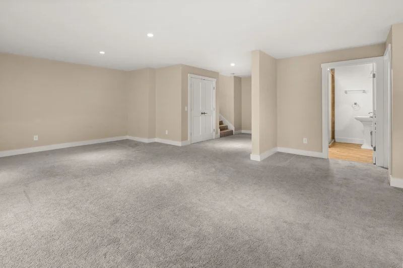 456 Thomas Lane, Stowe, VT 05672, Stowe, Vermont, United States. - Photo 20