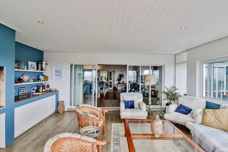 310 3rd Street, Hermanus, Western Cape, South Africa. - Photo 19