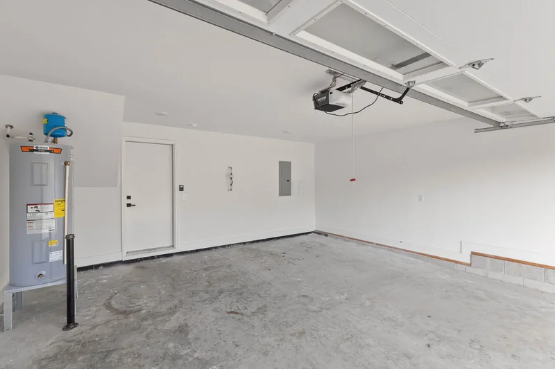 1016 W Trinity Ln 1, Nashville, Tennessee, United States. - Photo 21