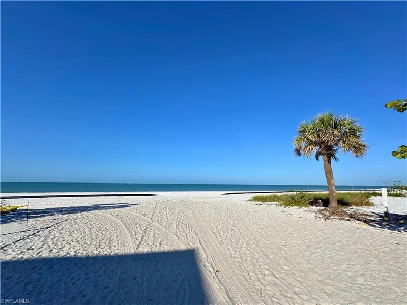 117 Hercules DR, Fort Myers Beach, Florida, United States. - Photo 50