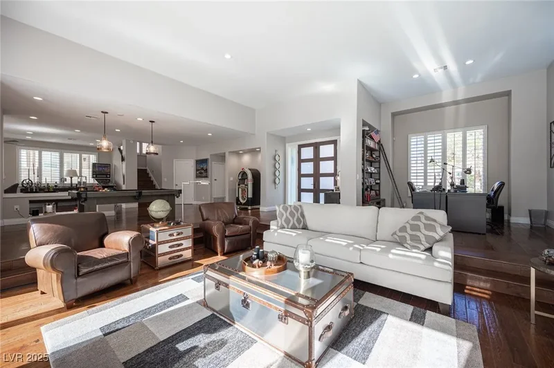 8733 Double Eagle Drive, Las Vegas, Nevada, United States. - Photo 17