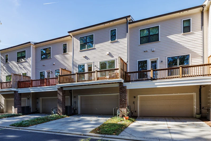 767 Hadley Lane NE , Marietta, GA 30068-5529, Marietta, Georgia, United States. - Photo 57