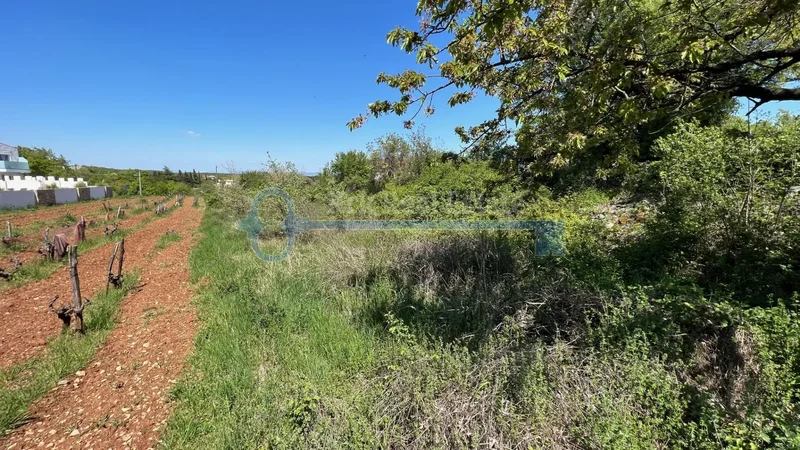 Land Vrh, Krk, 1.412m2