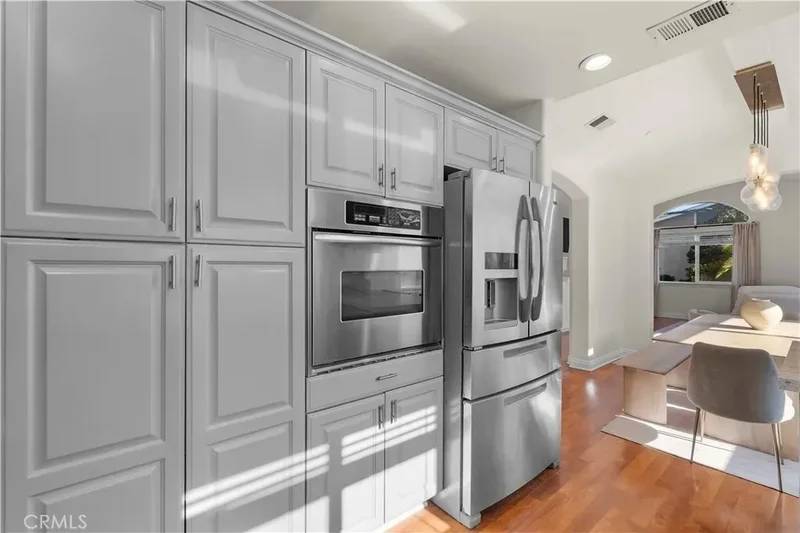 2213 Carnegie Lane A, Torrance, California, United States. - Photo 10