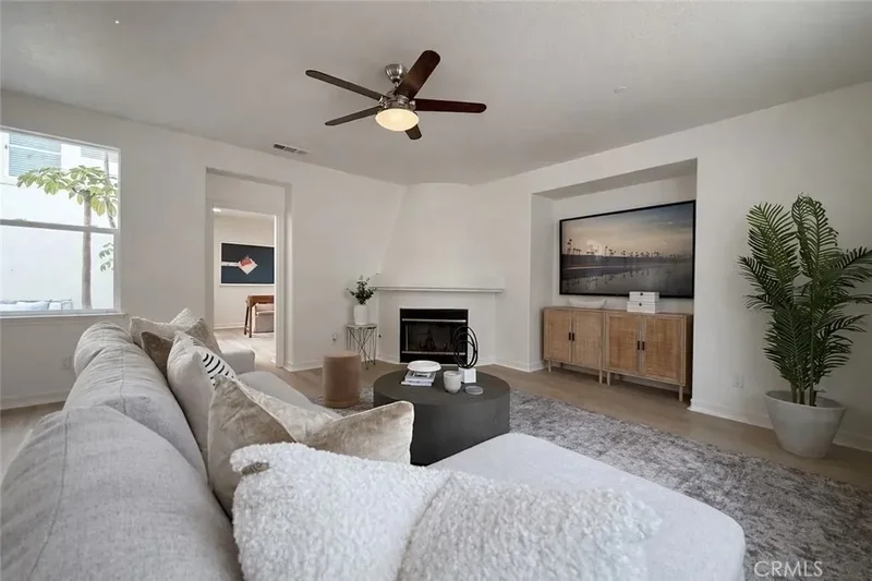 6 Cavaillon, Newport Beach, California, United States. - Photo 13