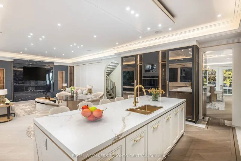 47 Danville Drive, Toronto, Ontario, Canada. - Photo 2