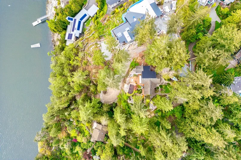 A World-Class Waterfront Estate | 1.17 Acres of Iconic West Vancouver Coastline