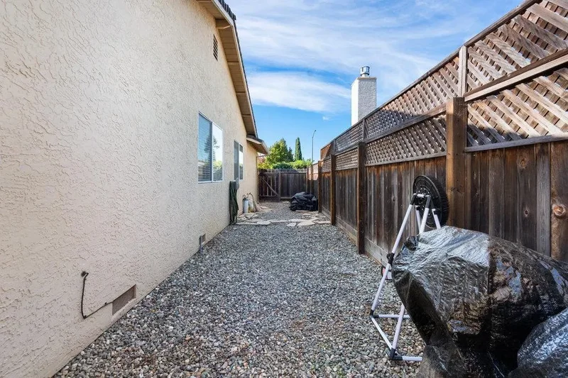 1091 Nez Perce Drive, Hollister, CA 95023, Hollister, California, United States. - Photo 44