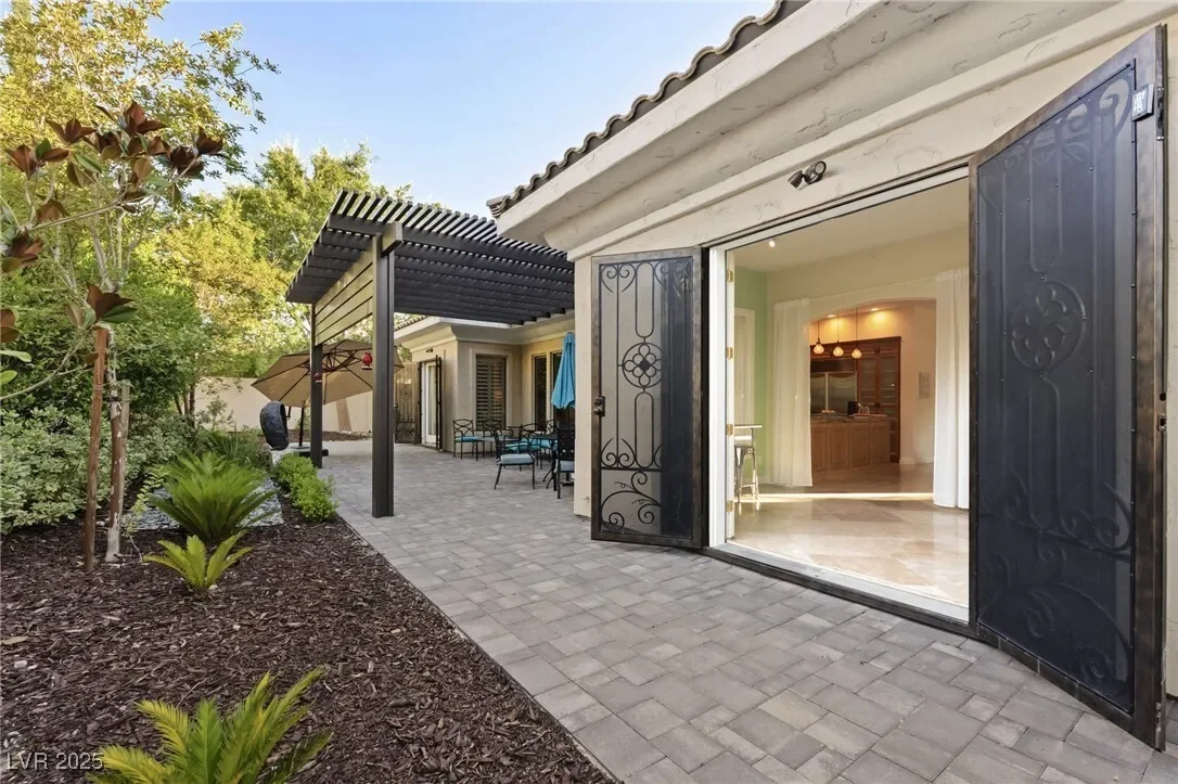 9004 Rolling Knoll Court, Las Vegas, Nevada, United States. - Photo 43