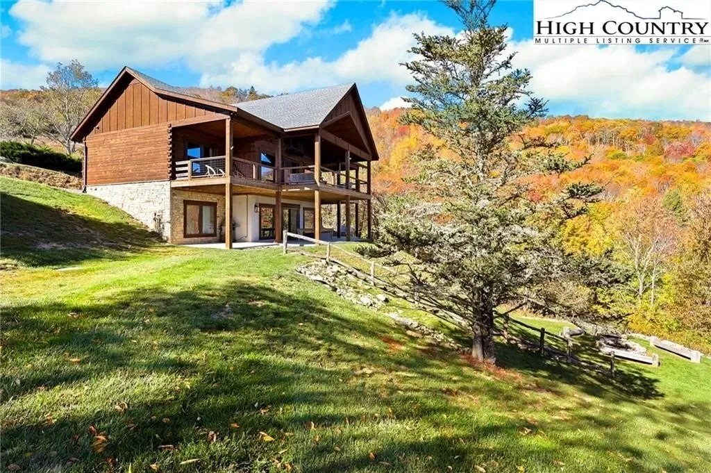 584 Grey Fox Ridge Road, Banner Elk, NC 28604, Banner Elk, North Carolina, United States. - Photo 42